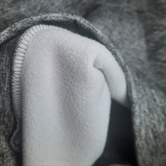 Jordan Men's 23 Alpha Therma Fleece Pullover Hoodie - Picture 11 of 11